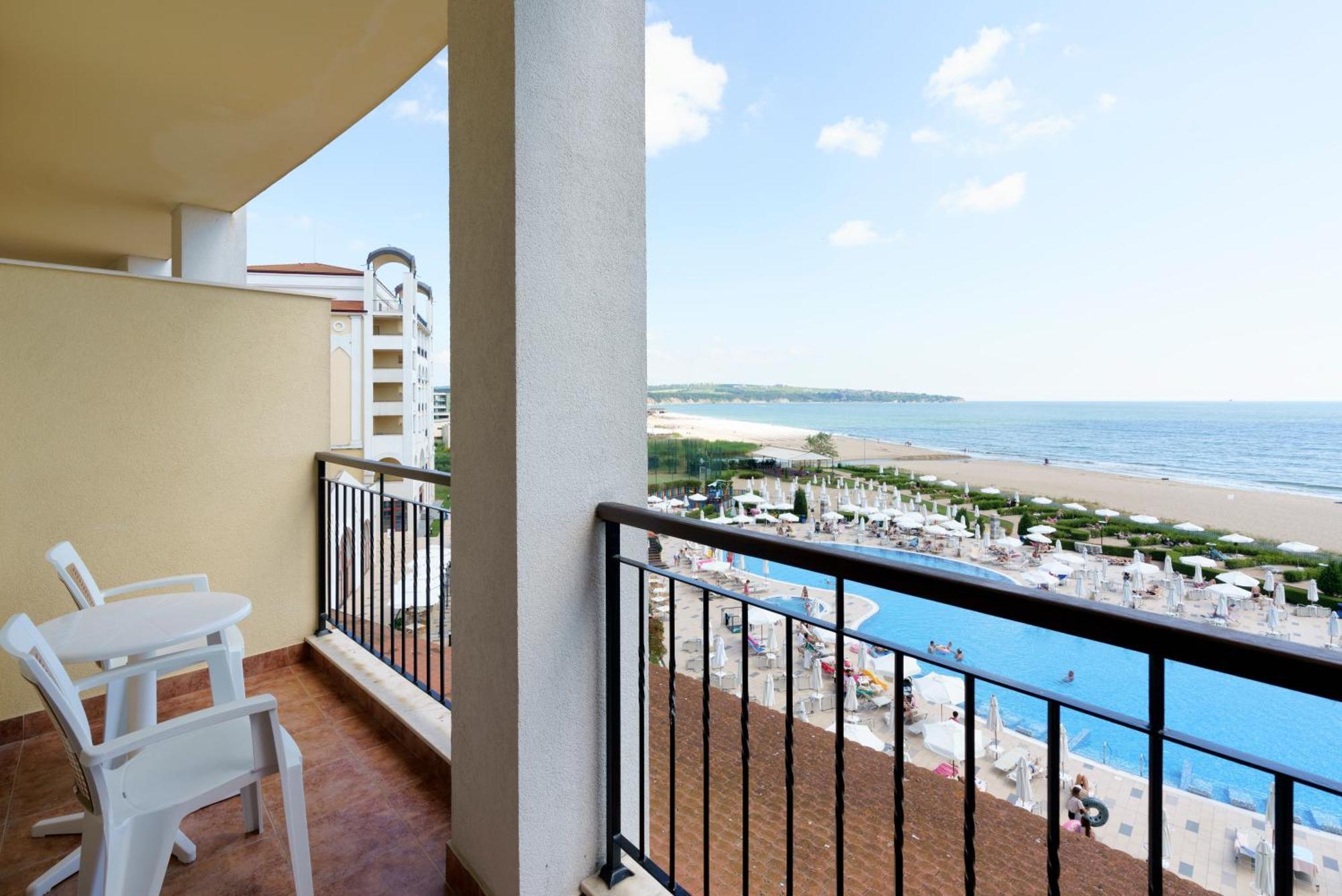Alua Helios Bay Otel Obzor Dış mekan fotoğraf